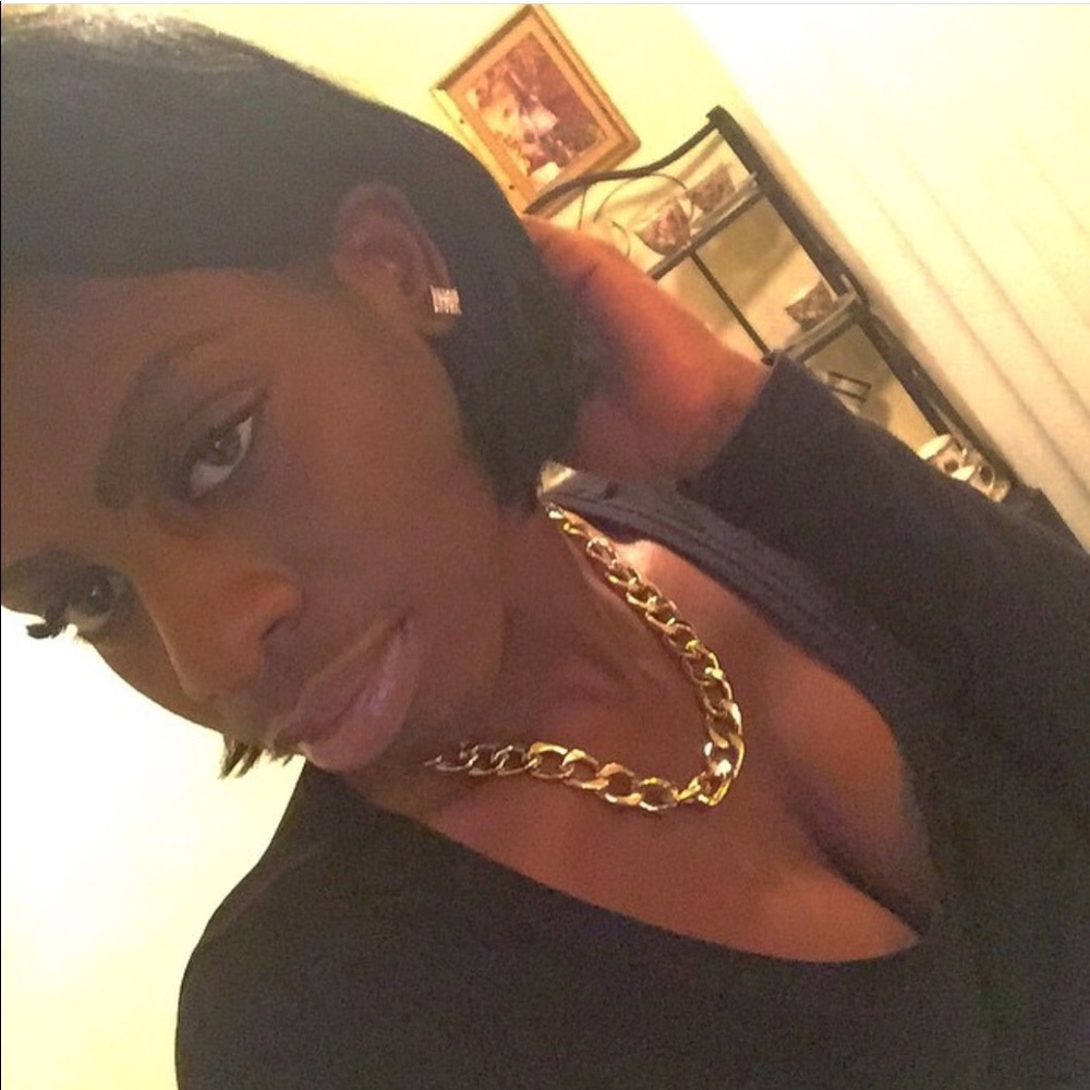 Meet your Posher, Patricia